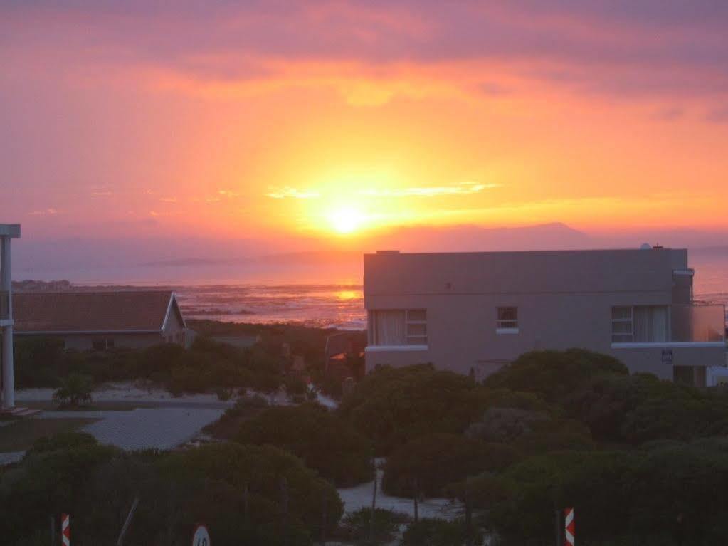 Aire Del Mar Guest House Kleinbaai Exteriör bild