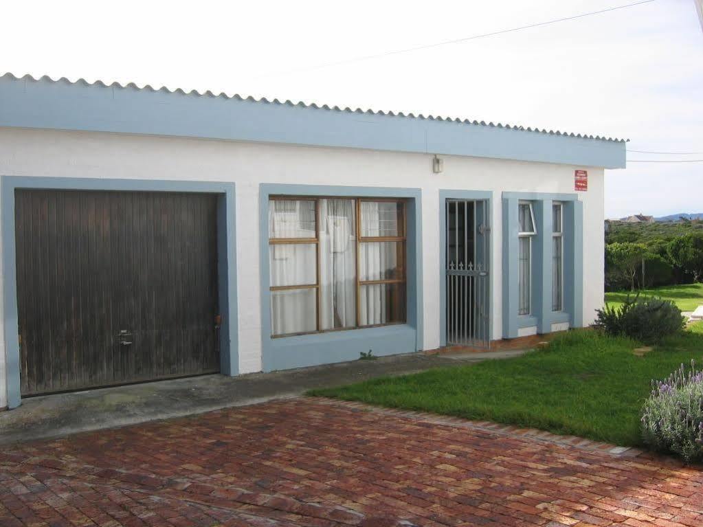 Aire Del Mar Guest House Kleinbaai Exteriör bild
